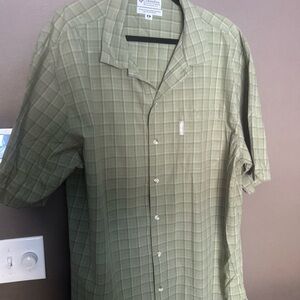 Men’s Columbia green plaid shortsleeved shirt EUC XL